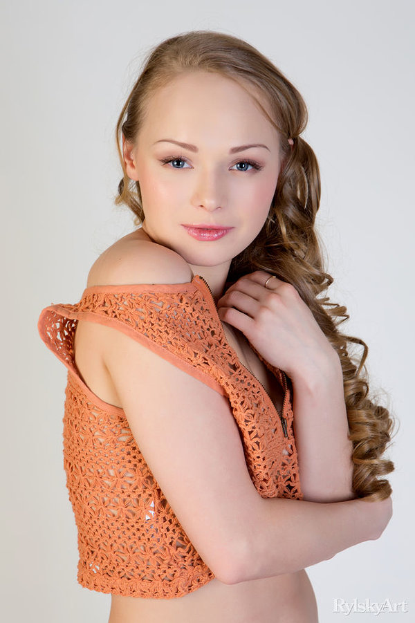 Зинаида, 31 год, 0 размер груди